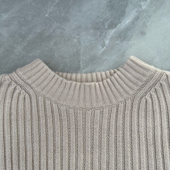 Women’s H&M Long Sleeve Ribbed Knit Crew Neck Sweater Cotton Blend Size Medium - Picture 4 of 15